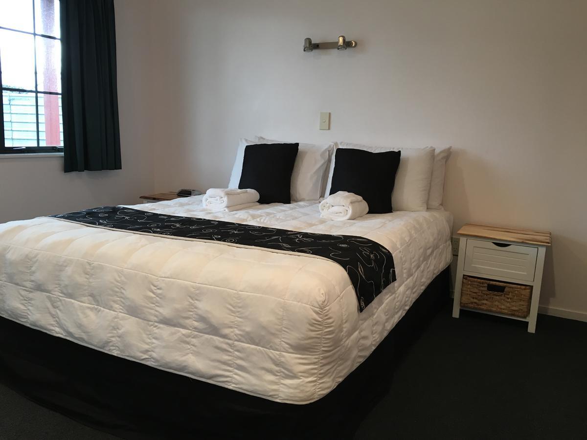 Kiwi Court Motel Hawera Exterior foto